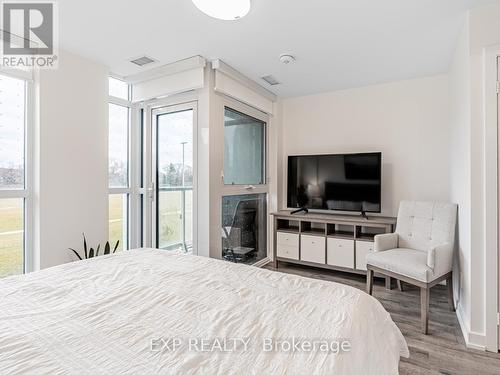 122 - 251 Manitoba Street, Toronto, ON - Indoor Photo Showing Bedroom