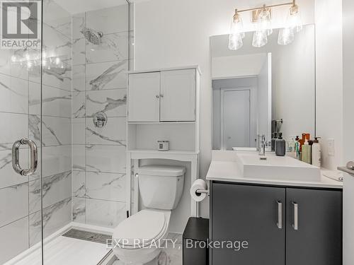 122 - 251 Manitoba Street, Toronto, ON - Indoor Photo Showing Bathroom