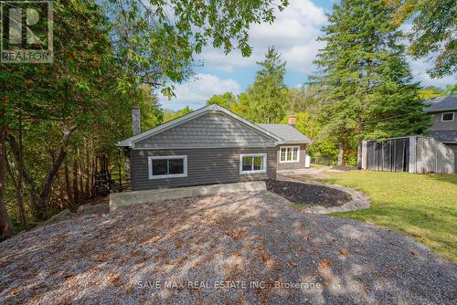 3907 Governors Road, Hamilton, ON - Outdoor