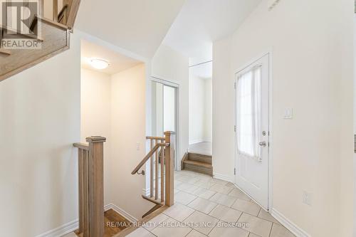 1033 Cameo Street, Pickering, ON - Indoor Photo Showing Other Room