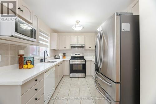 80 Octillo Boulevard, Brampton, ON - Indoor Photo Showing Kitchen With Stainless Steel Kitchen With Double Sink