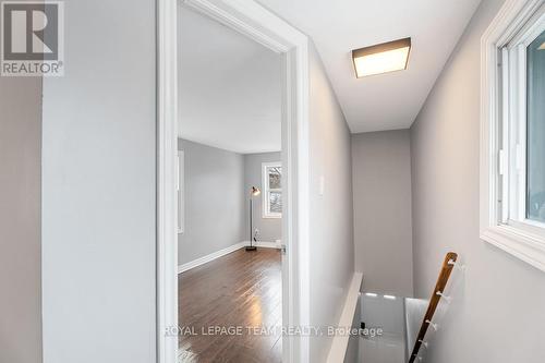 978 Admiral Avenue, Ottawa, ON - Indoor Photo Showing Other Room