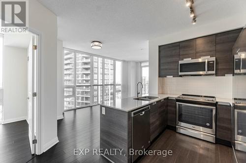 1817 - 5033 Four Springs Avenue, Mississauga, ON - Indoor Photo Showing Kitchen With Double Sink With Upgraded Kitchen