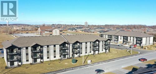 306-20 Hillside Meadow Drive, Quinte West, ON - Outdoor