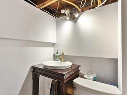 Powder room - 