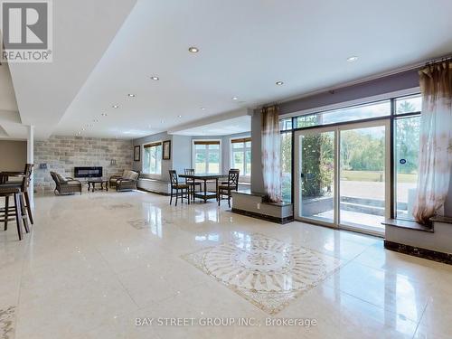 3141 Vivian Road, Whitchurch-Stouffville, ON - Indoor Photo Showing Other Room