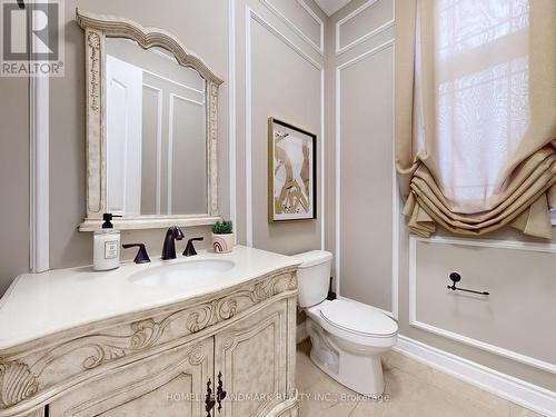 30 Heintzman Crescent, Vaughan, ON - Indoor Photo Showing Bathroom