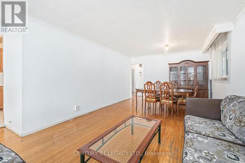 17 Vange Crescent, Toronto, ON - Indoor Photo Showing Living Room