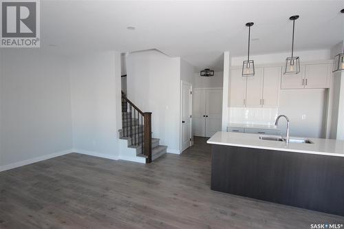 106 Katz Avenue, Saskatoon, SK - Indoor Photo Showing Kitchen