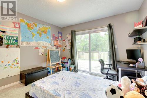 6512 Ellis Road, Puslinch, ON - Indoor Photo Showing Bedroom