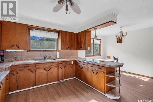 405 Garfield Street, Davidson, SK - Indoor Photo Showing Kitchen With Double Sink