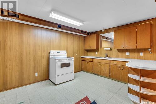 405 Garfield Street, Davidson, SK - Indoor Photo Showing Kitchen