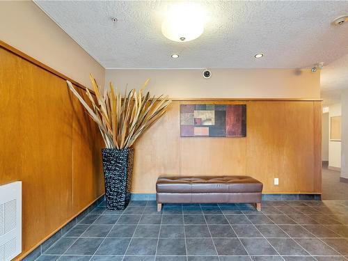 107-631 Brookside Rd, Colwood, BC - Indoor Photo Showing Other Room