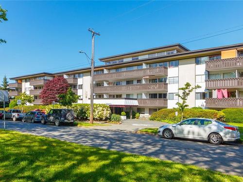 221-964 Heywood Ave, Victoria, BC - Outdoor With Balcony