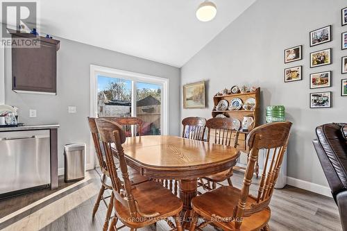 6442 Road 38 Road N, South Frontenac (Frontenac South), ON - Indoor Photo Showing Dining Room