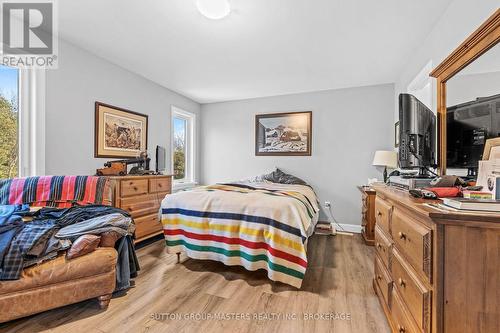 6442 Road 38 Road N, South Frontenac (Frontenac South), ON - Indoor Photo Showing Bedroom