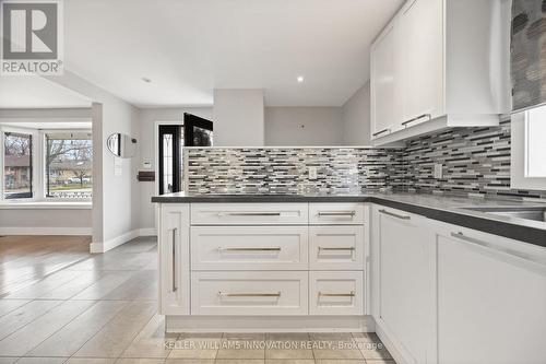 15 Rosewood Avenue, Toronto, ON - Indoor Photo Showing Kitchen