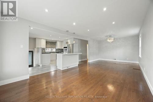 15 Rosewood Avenue, Toronto, ON - Indoor Photo Showing Kitchen