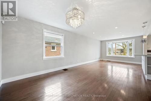 15 Rosewood Avenue, Toronto, ON - Indoor Photo Showing Other Room