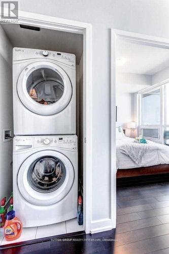 4108 - 510 Curran Place, Mississauga, ON - Indoor Photo Showing Laundry Room