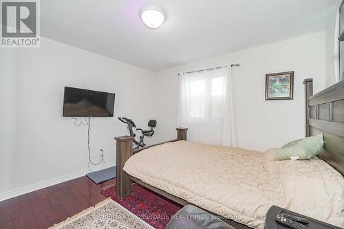 1383 Langley Circle N, Oshawa, ON - Indoor Photo Showing Bedroom