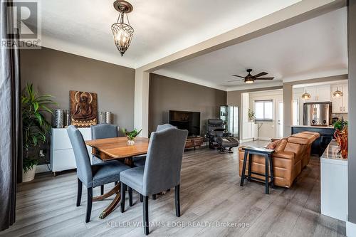 752 Beach Boulevard, Hamilton, ON - Indoor Photo Showing Dining Room