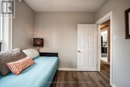 752 Beach Boulevard, Hamilton, ON - Indoor Photo Showing Bedroom