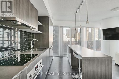 1904 - 100 Harbour Street, Toronto, ON - Indoor Photo Showing Kitchen With Upgraded Kitchen