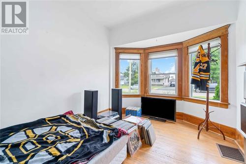 304 Durand Street, Sarnia, ON - Indoor Photo Showing Bedroom