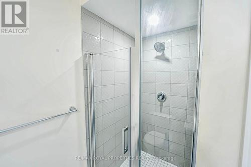 784 Eddystone Path, Oshawa, ON - Indoor Photo Showing Bathroom