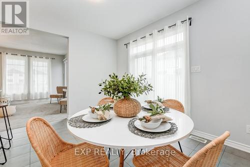 301 Proxima Terrace, Ottawa, ON - Indoor Photo Showing Dining Room