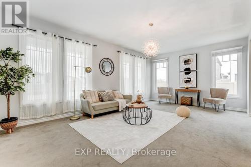 301 Proxima Terrace, Ottawa, ON - Indoor Photo Showing Living Room