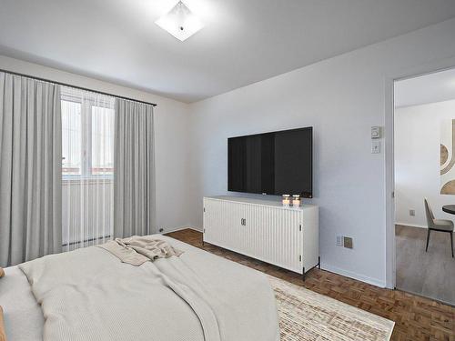 Chambre Ã Â coucher - 5-11953 Av. Matte, Montréal (Montréal-Nord), QC - Indoor Photo Showing Bedroom