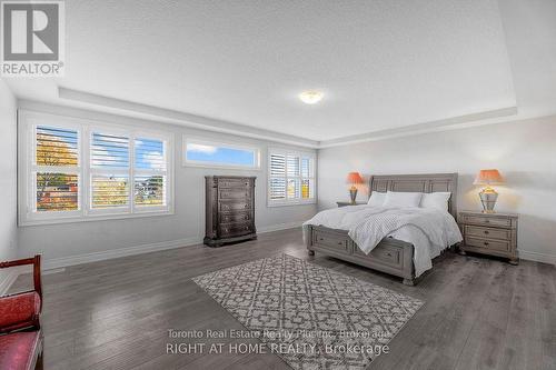 27 Deerfield Lane, Hamilton, ON - Indoor Photo Showing Bedroom