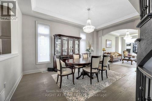 27 Deerfield Lane, Hamilton, ON - Indoor Photo Showing Dining Room