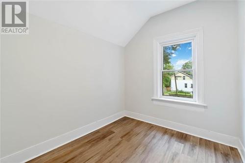 214 Cobden Street, Sarnia, ON - Indoor Photo Showing Other Room