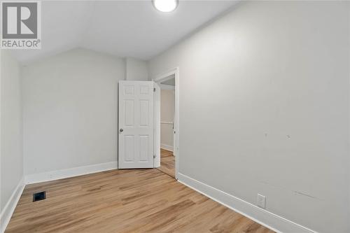 214 Cobden Street, Sarnia, ON - Indoor Photo Showing Other Room