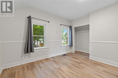 214 Cobden Street, Sarnia, ON - Indoor Photo Showing Other Room