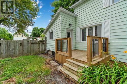 214 Cobden Street, Sarnia, ON - Outdoor With Deck Patio Veranda