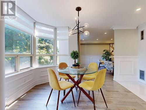 312 - 7 Townsgate Drive, Vaughan, ON - Indoor Photo Showing Dining Room