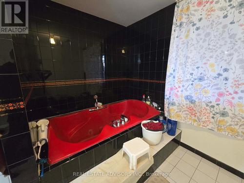 17 Macduff Crescent, Toronto, ON - Indoor Photo Showing Other Room