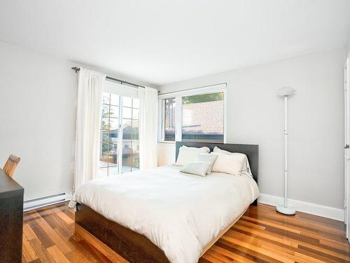 Chambre Ã Â coucher - 12220 Ch. De Somerset, Montréal (Ahuntsic-Cartierville), QC - Indoor Photo Showing Bedroom