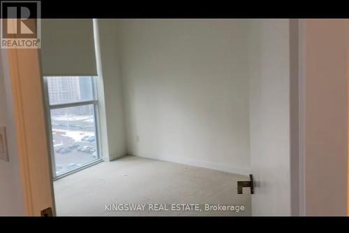 606 - 510 Curran Place, Mississauga, ON - Indoor Photo Showing Other Room