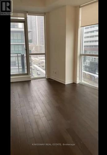 606 - 510 Curran Place, Mississauga, ON - Indoor