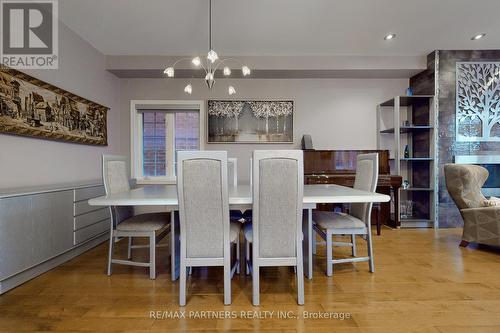 25 Crispin Court, Markham, ON - Indoor Photo Showing Dining Room