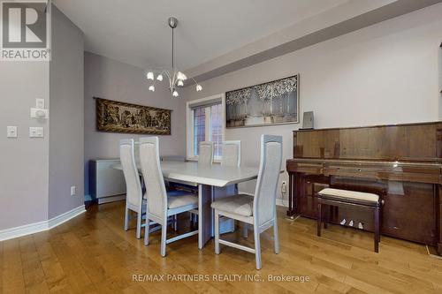 25 Crispin Court, Markham, ON - Indoor Photo Showing Dining Room