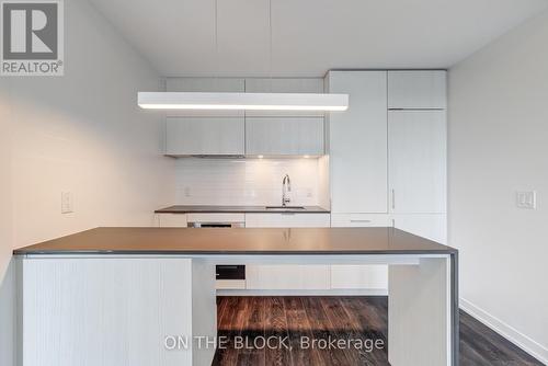 3307 - 20 Richardson Street, Toronto, ON - Indoor Photo Showing Kitchen