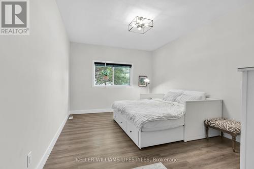 17 - 500 Sunnystone Road, London, ON - Indoor Photo Showing Bedroom