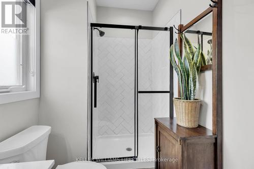 17 - 500 Sunnystone Road, London, ON - Indoor Photo Showing Bathroom