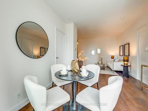 921-825 Church St, Toronto, ON - Indoor Photo Showing Dining Room